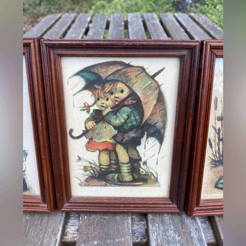 Set of 3 Framed Vintage Hummel Lithographs - Picture 4 of 7